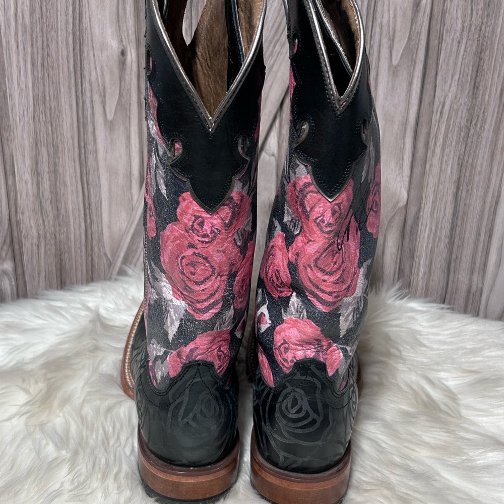 Ariat Black and Pink Floral Cowboy Boots 7.5R - Picture 3 of 6